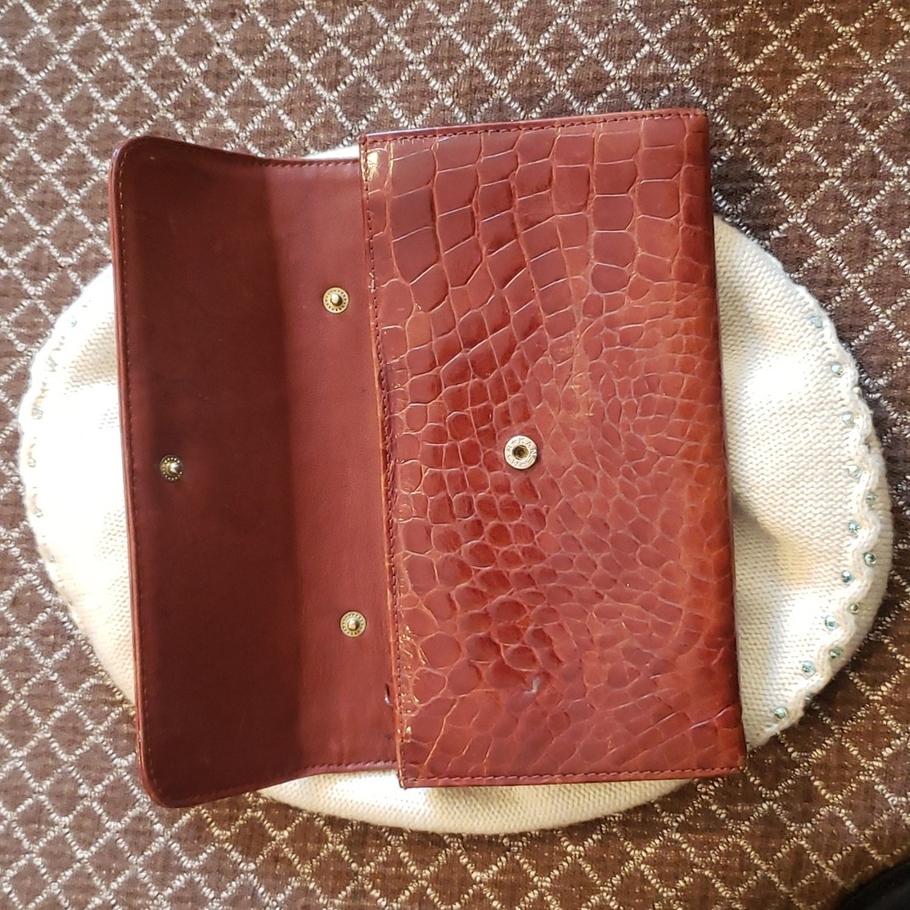 Woman's Talbots Wallet...Rust Color...Free Shippi… - image 2